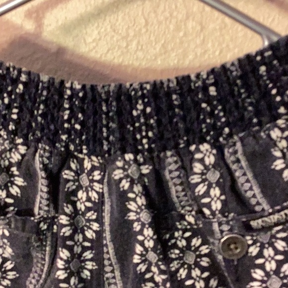 Beau Dawson Sound Style flowy cotton navy and white floral pattern pants with re - Picture 9 of 9